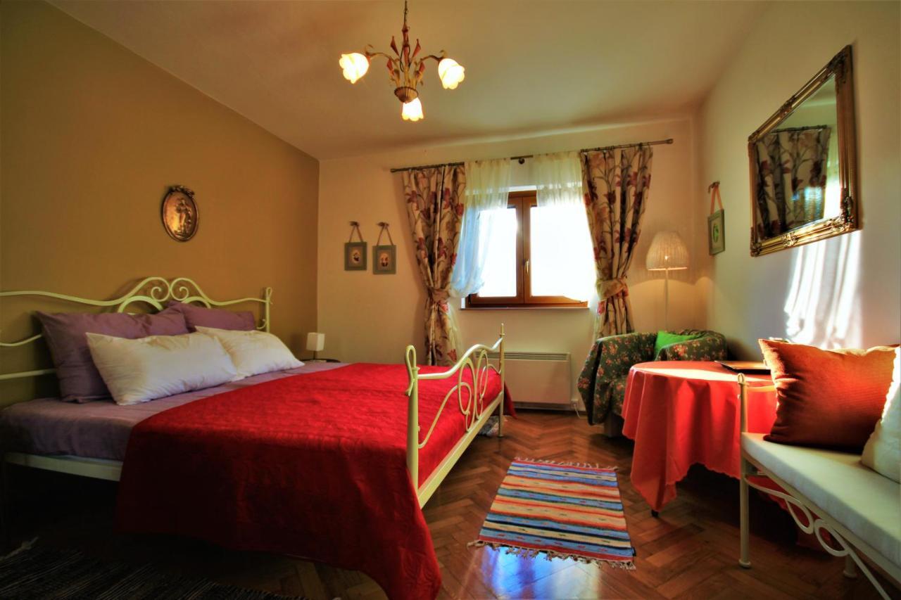 Apartment Nona Ancka 마레지게 외부 사진