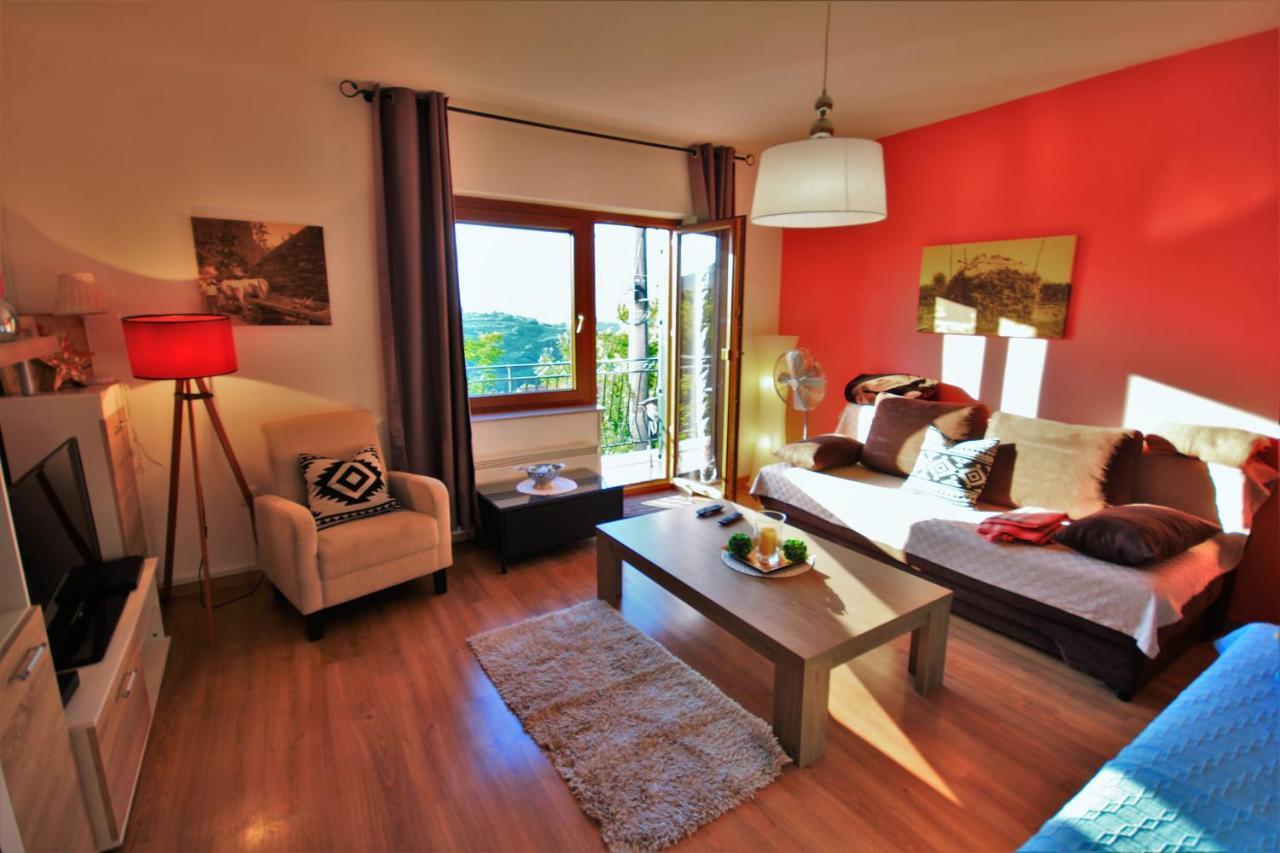 Apartment Nona Ancka 마레지게 외부 사진